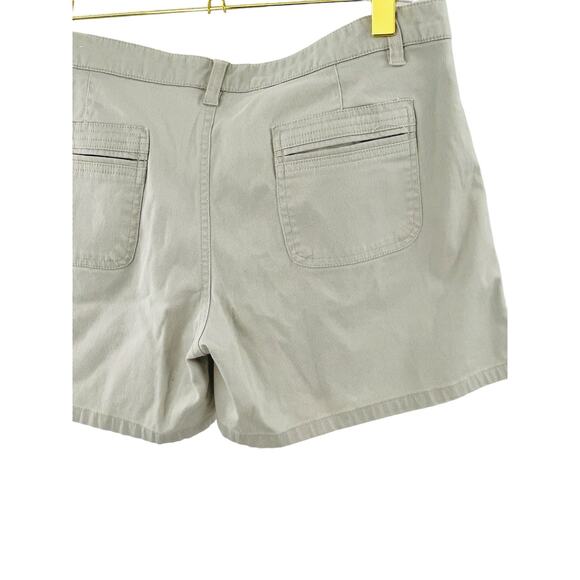 Austin Clothing Co True Fir Stretch khaki Shorts Size 12 - Picture 4 of 7
